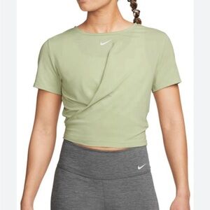 Nike Dri-FIT Twist Cropped Short-Sleeve Top
